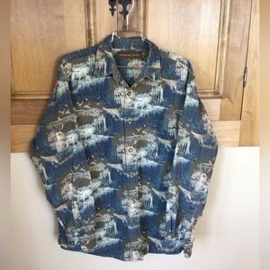 Woodland trails hunting button down